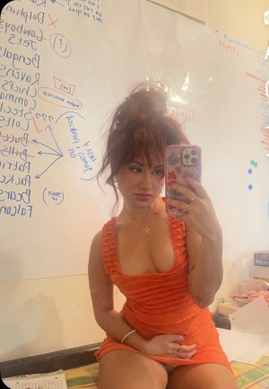 mostrandomthanrandom Photo #16