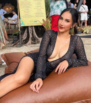 sweetmiaa24 Photo #4