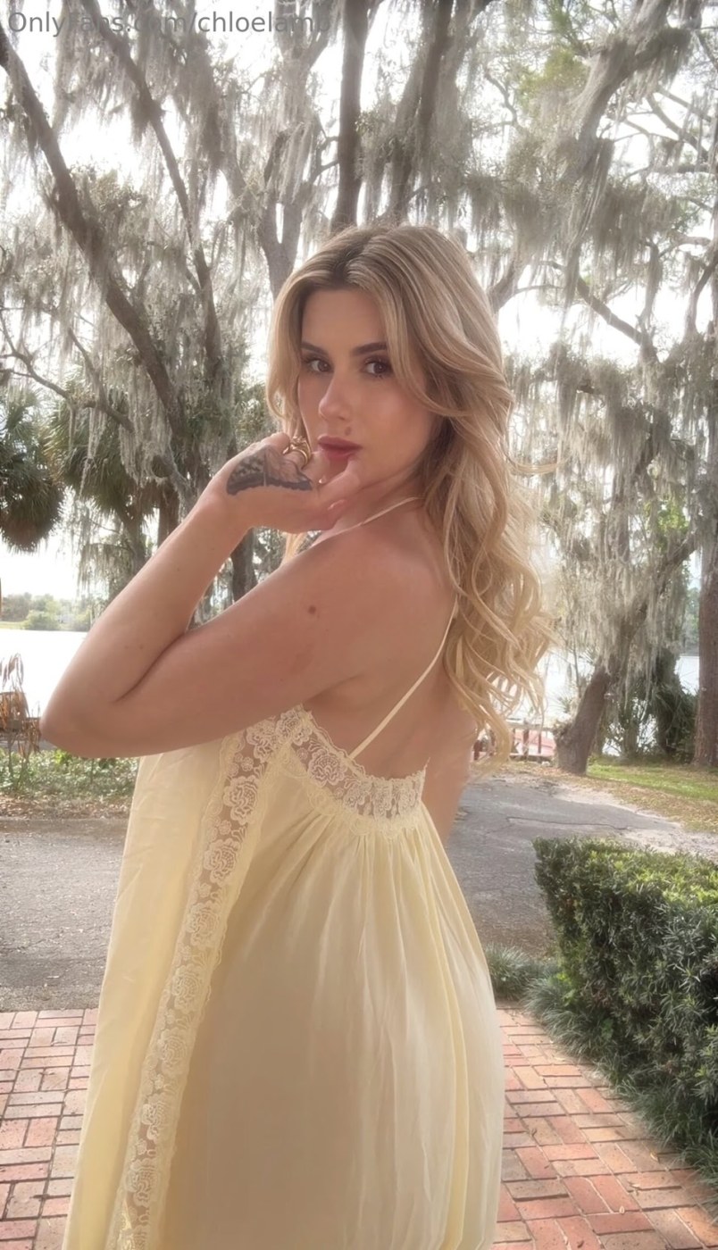 Chloe Lamb Photo #302