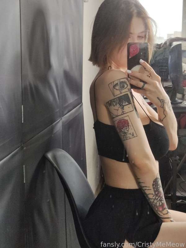 ChristyMeMeow Photo #12