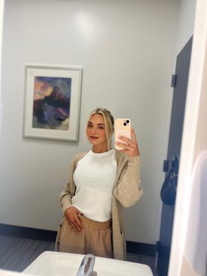 Natalie Decker Photo #27