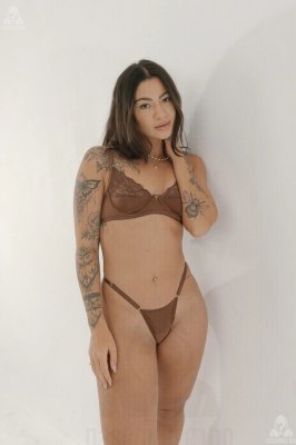 Cindy Alves Gonçalves Photo #50