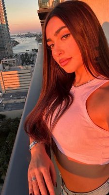 Clara Colada Photo #22