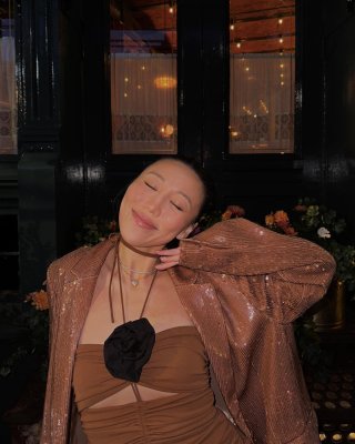 Mimi Shou Photo #16