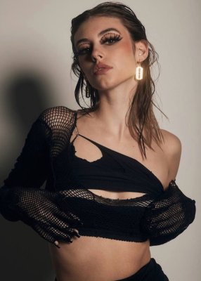 Eva Cudmore Post #10