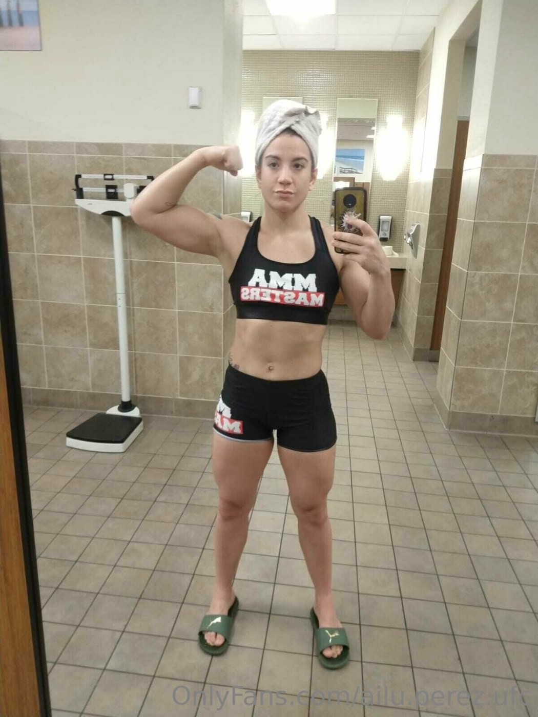 Ailin Perez Photo #27