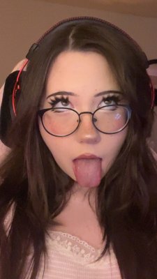 AliciaJade Photo #23
