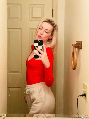 blondeandbold99 Photo #12