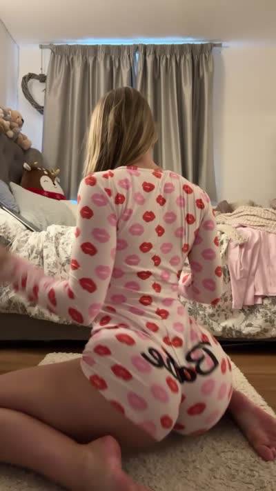 Evie Garbe Video #75