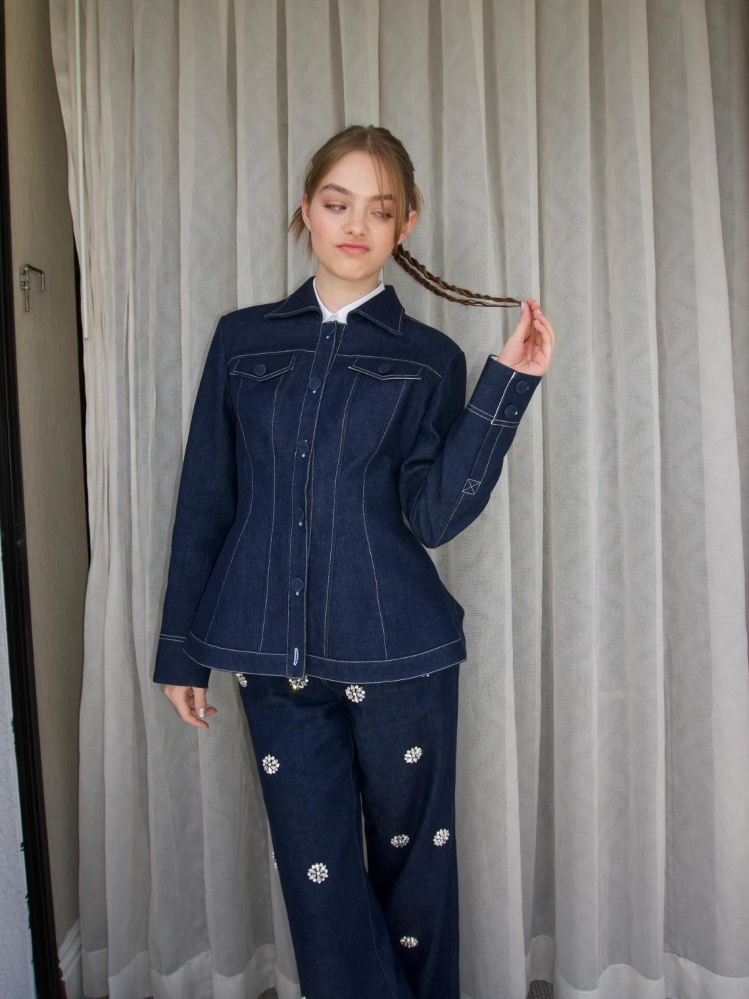 Isabel Myers Photo #17