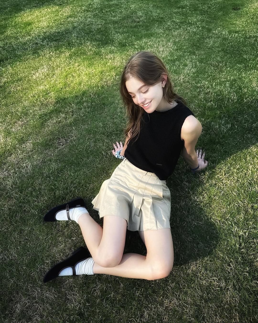 Isabel Myers Photo #26
