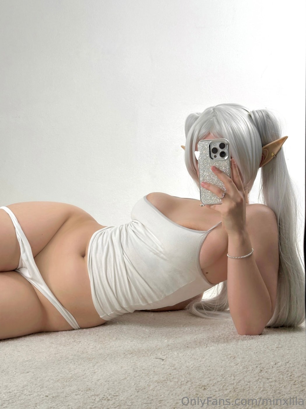 Lila minx Photo #7