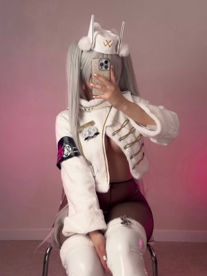 Lila minx Photo #28