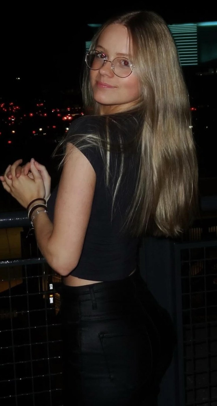 Gilliankellyy Photo #26