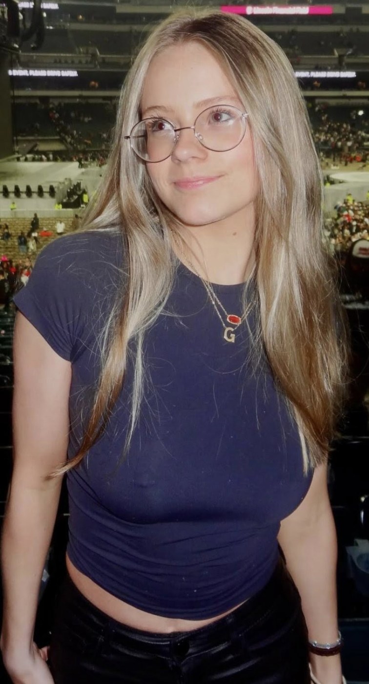 Gilliankellyy Photo #19