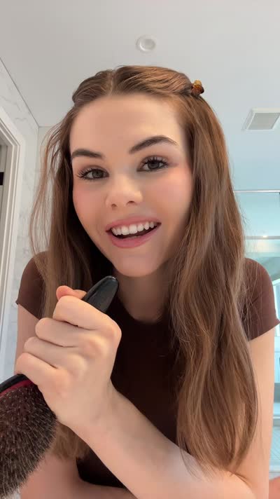 Ashley Tervort Video #1001