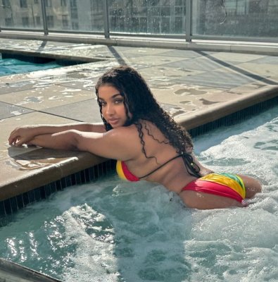 Corie Rayvon