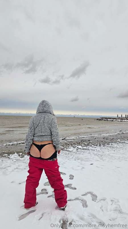 more.mayhemfree Photo #31