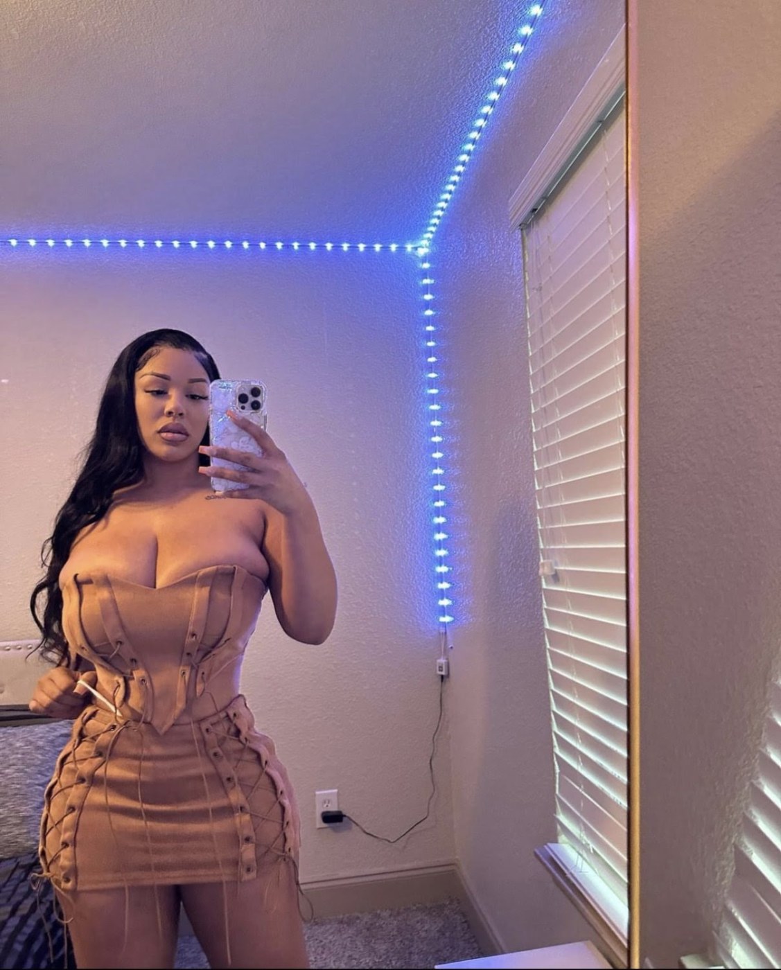 Selenealeche69 Photo #22