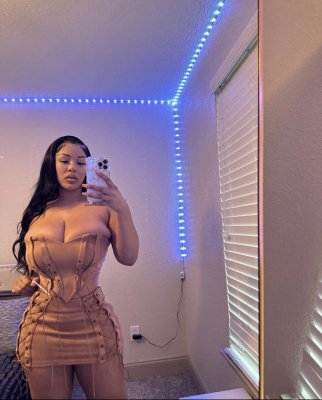 Selenealeche69 Photo #22