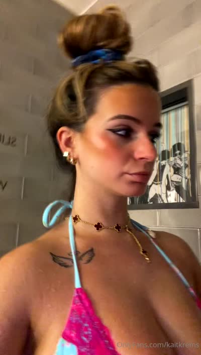 Kaitlyn Krems Video #847
