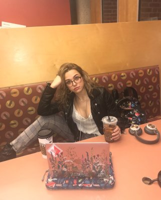 AllyAnnaMaria Photo #5