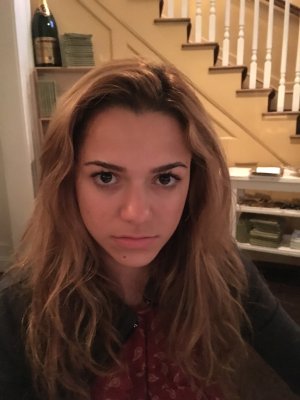 AllyAnnaMaria Photo #4