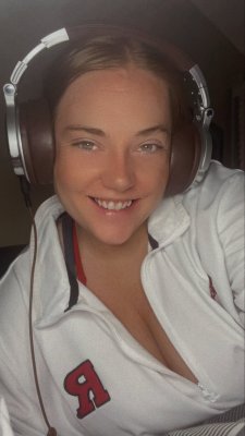 Katie Moran Photo #64