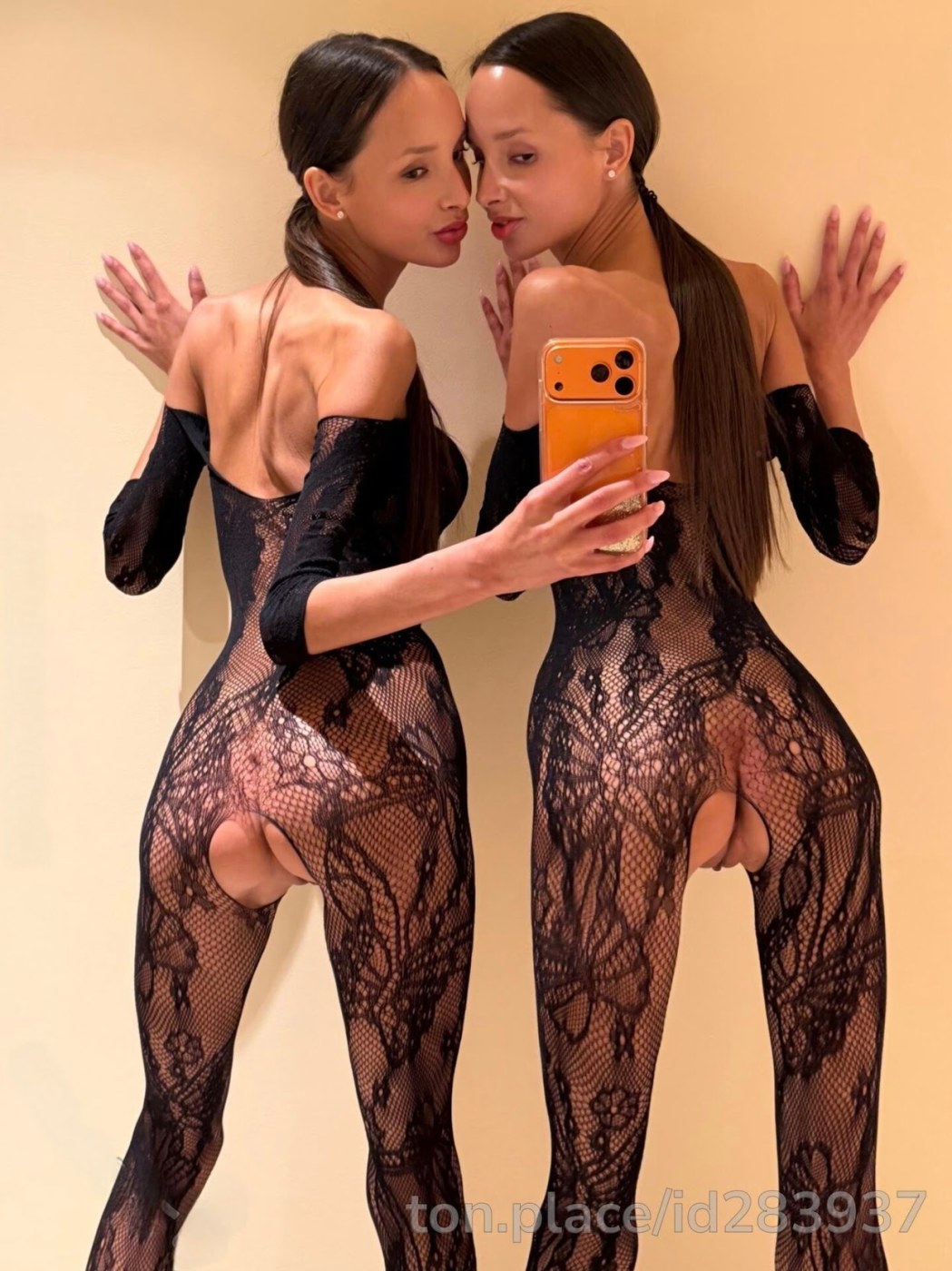 Adelalinka Twins Photo #71