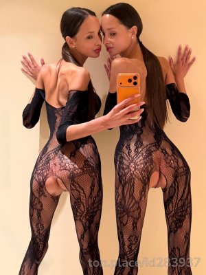 Adelalinka Twins Post #25