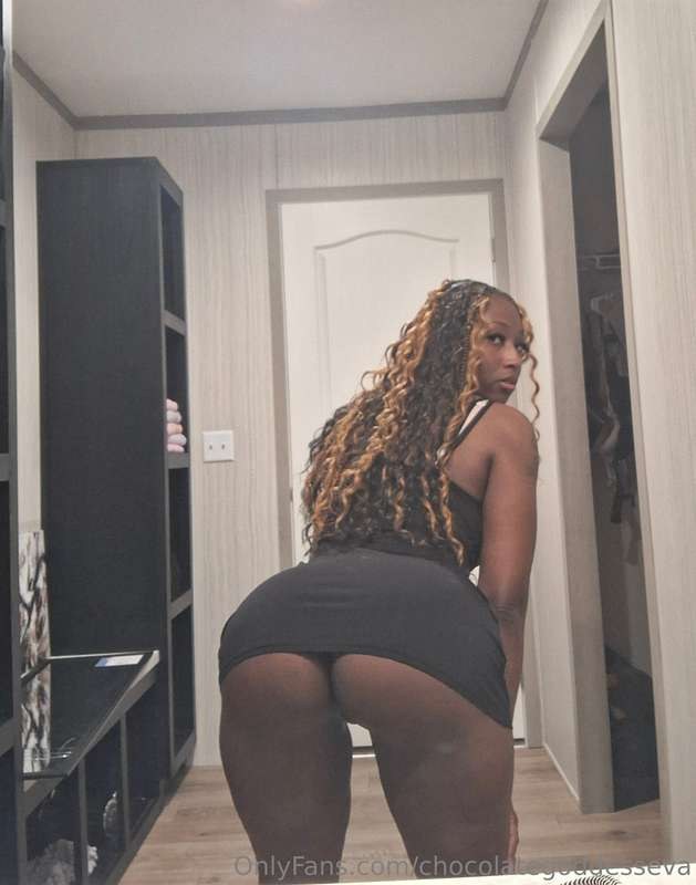 chocolategoddesseva Photo #6
