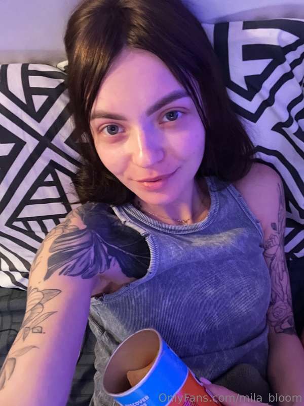 mila_bloom Photo #27