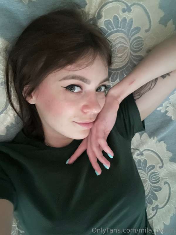 mila_bloom Photo #39