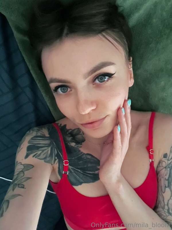 mila_bloom Photo #42