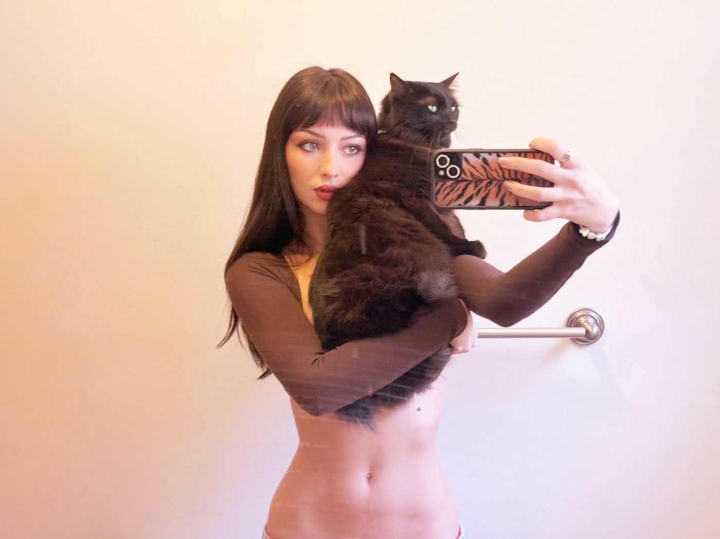 Mishka Chantal Silva Photo #124