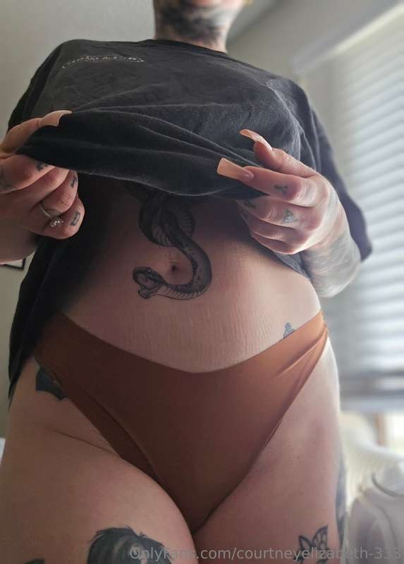 courtneyelizabeth-333 Photo #11