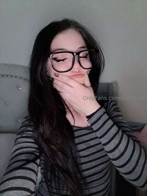 Strawbeariemilkk Photo #297