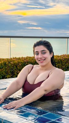 Apoorva Bhalla Photo #17