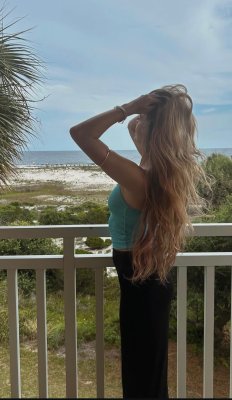 Emma Beardsley Photo #23