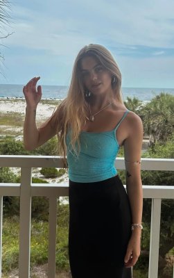Emma Beardsley Photo #27