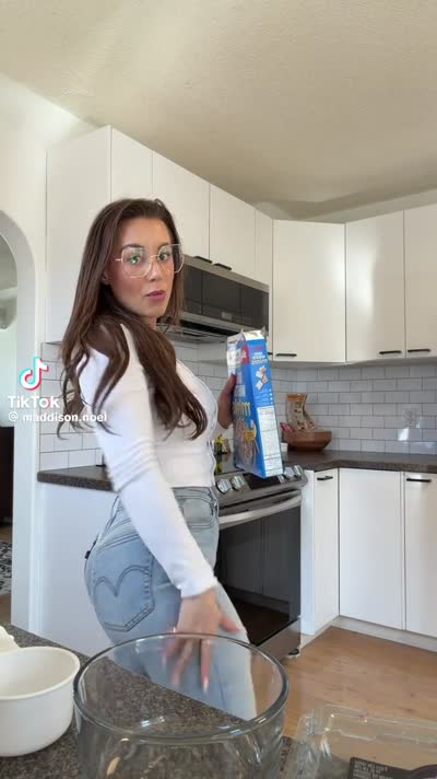 Maddison Noel Video #28