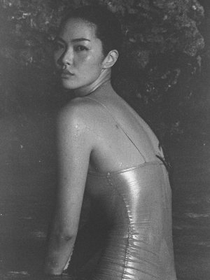 Shannon Zhao Photo #55