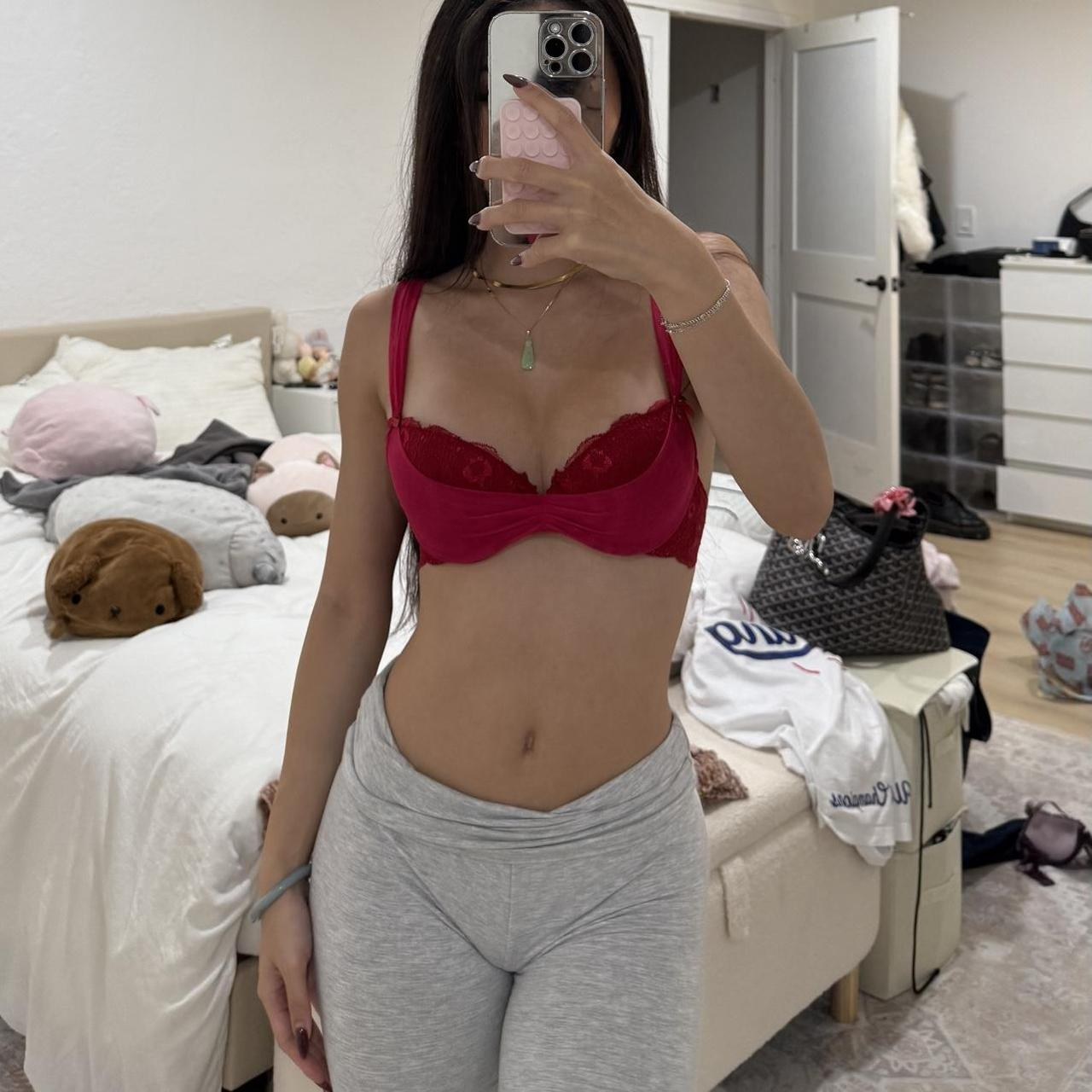 Eden Luong Photo #37