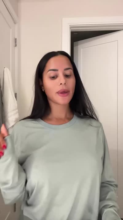 Katya Elise Henry Video #315