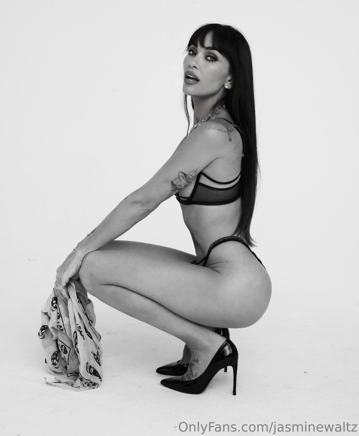 Jasmine Waltz Photo #56