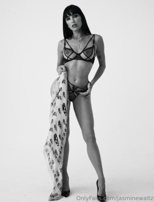Jasmine Waltz Photo #61