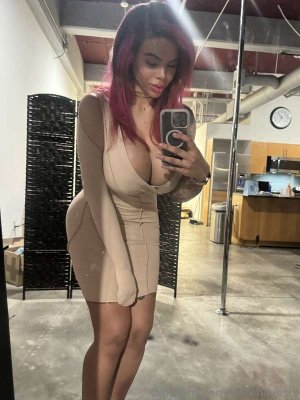 hallehayestv Post #3