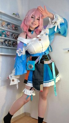 Upminaa Photo #227