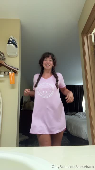 zoe.ebarb Video #31