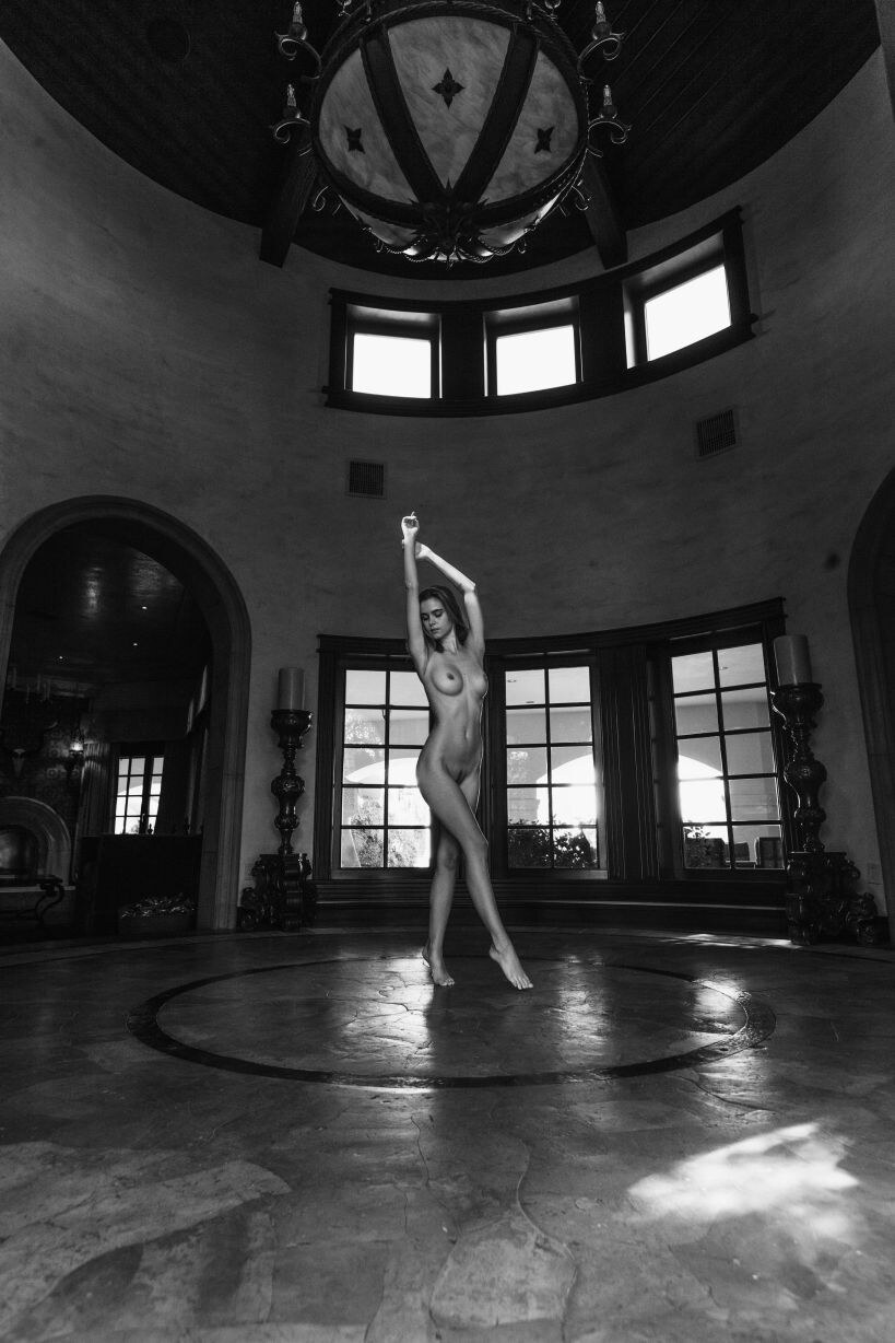 Amberleigh West Photo #94